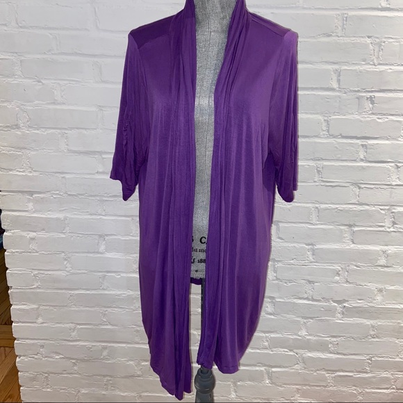 Lane Bryant Sweaters - 🌷 Lane Bryant women’s 22 / 24 stretchy cardigan